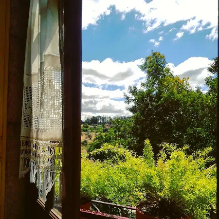 Casa Do Fundo - Sustainable & Ecotourism *