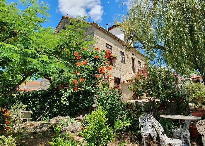 Casa Do Fundo - Sustainable & Ecotourism * Seia