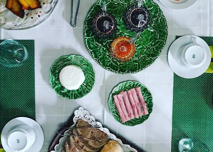 Casa Do Fundo - Sustainable & Ecotourism *