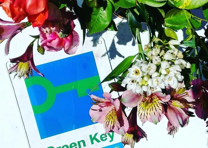 Casa Do Fundo - Sustainable & Ecotourism * Seia